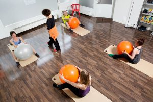 Cours Pilates Genève - Atelier corps et mouvement